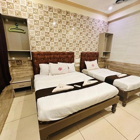 Marina Palace Chennai Exterior photo